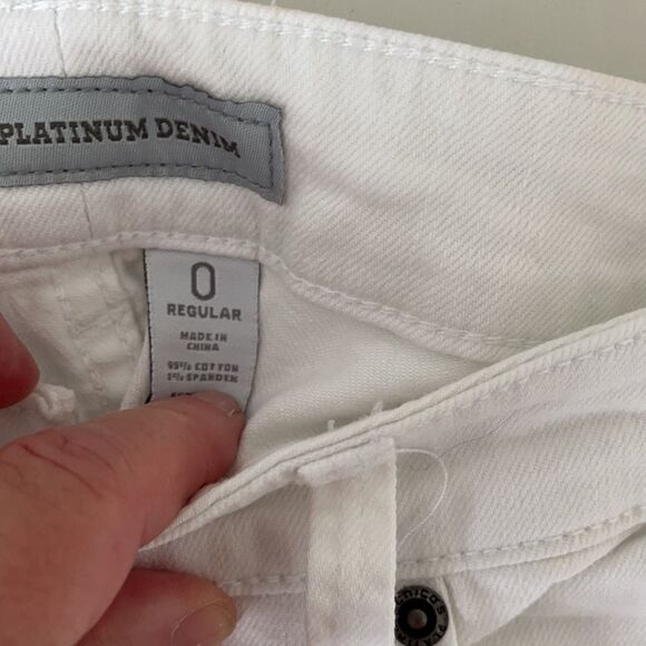 Chico’s platinum premium stretch jean white - Picture 4 of 4